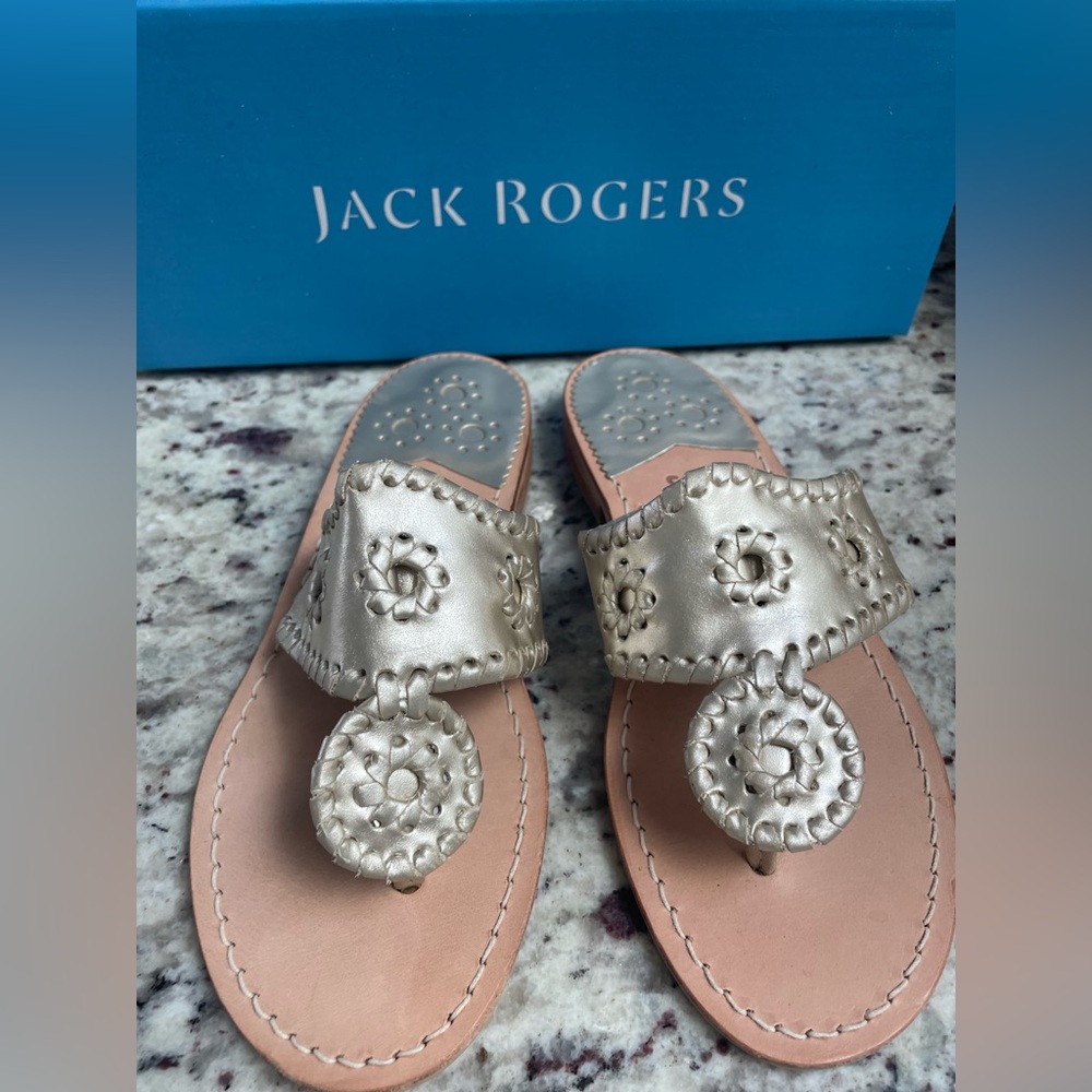 Jack Rogers, NWT